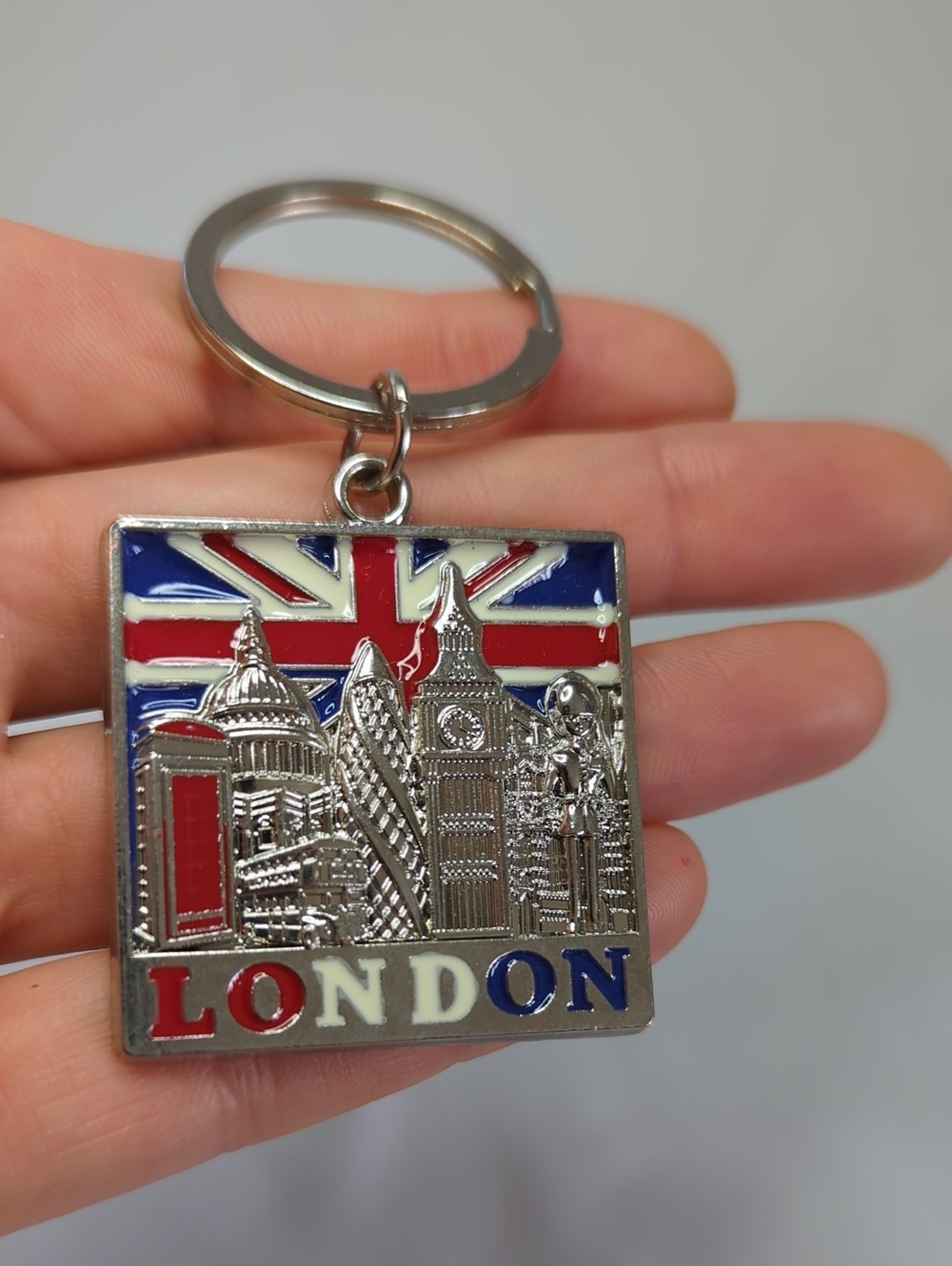 London Keychain - Picture 2 of 5